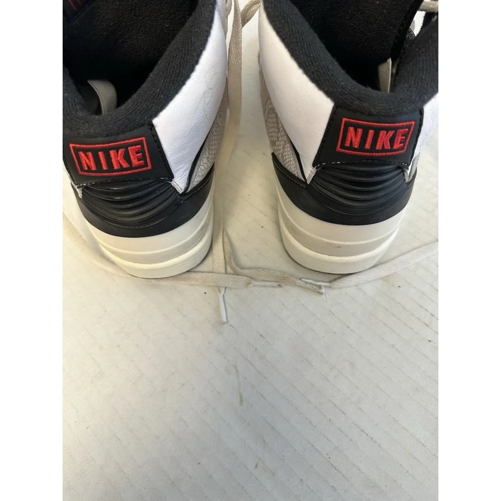 Nike Air Jordan 2 Unisex Kids Leather Mid Top Sneakers White Black Lace Up 6Y